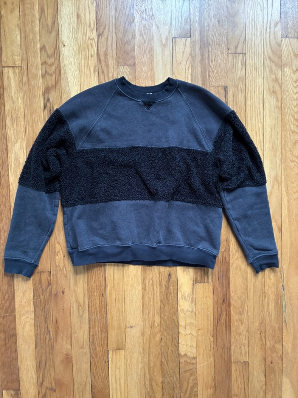 DONNI Crewneck Sweatshirt Small Eco Fleece Sherpa Tri Crew Colorblock Jet Black